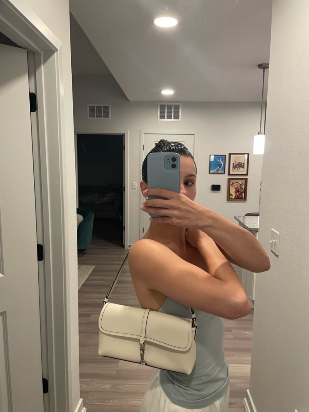 Coach Flap Bag - Picture 2 of 9